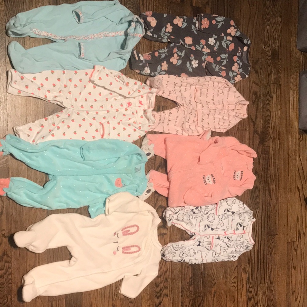 9 sleepers! All Carter’s size 6 months for girls
